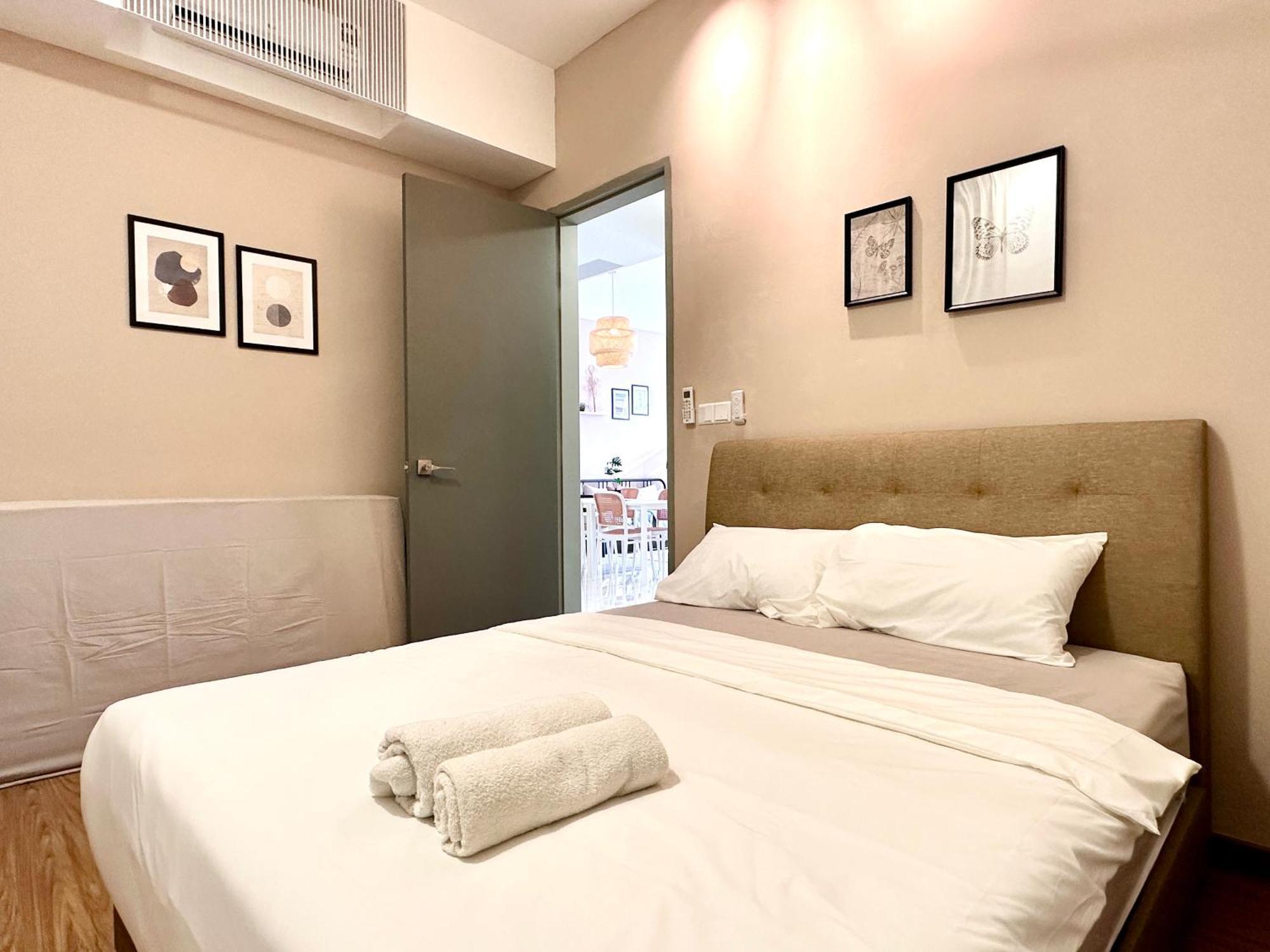 New 2Br Georgetown Warm And Lovely Homestay 10Pax-无敌美景两房民宿 Beacon Executive Suite Экстерьер фото