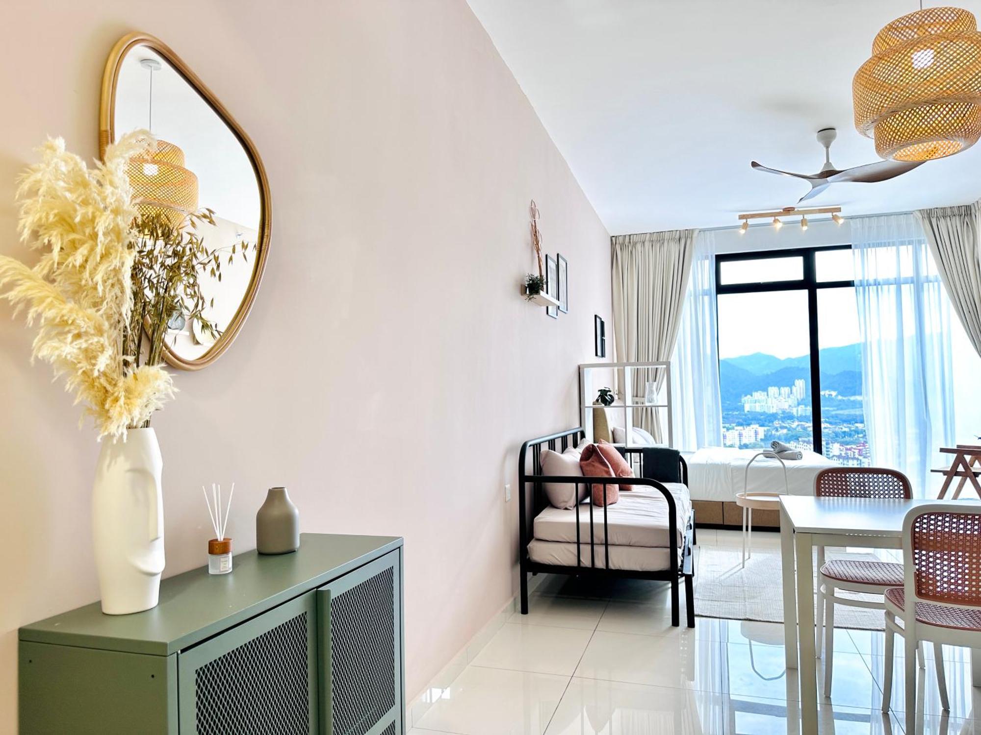 New 2Br Georgetown Warm And Lovely Homestay 10Pax-无敌美景两房民宿 Beacon Executive Suite Экстерьер фото