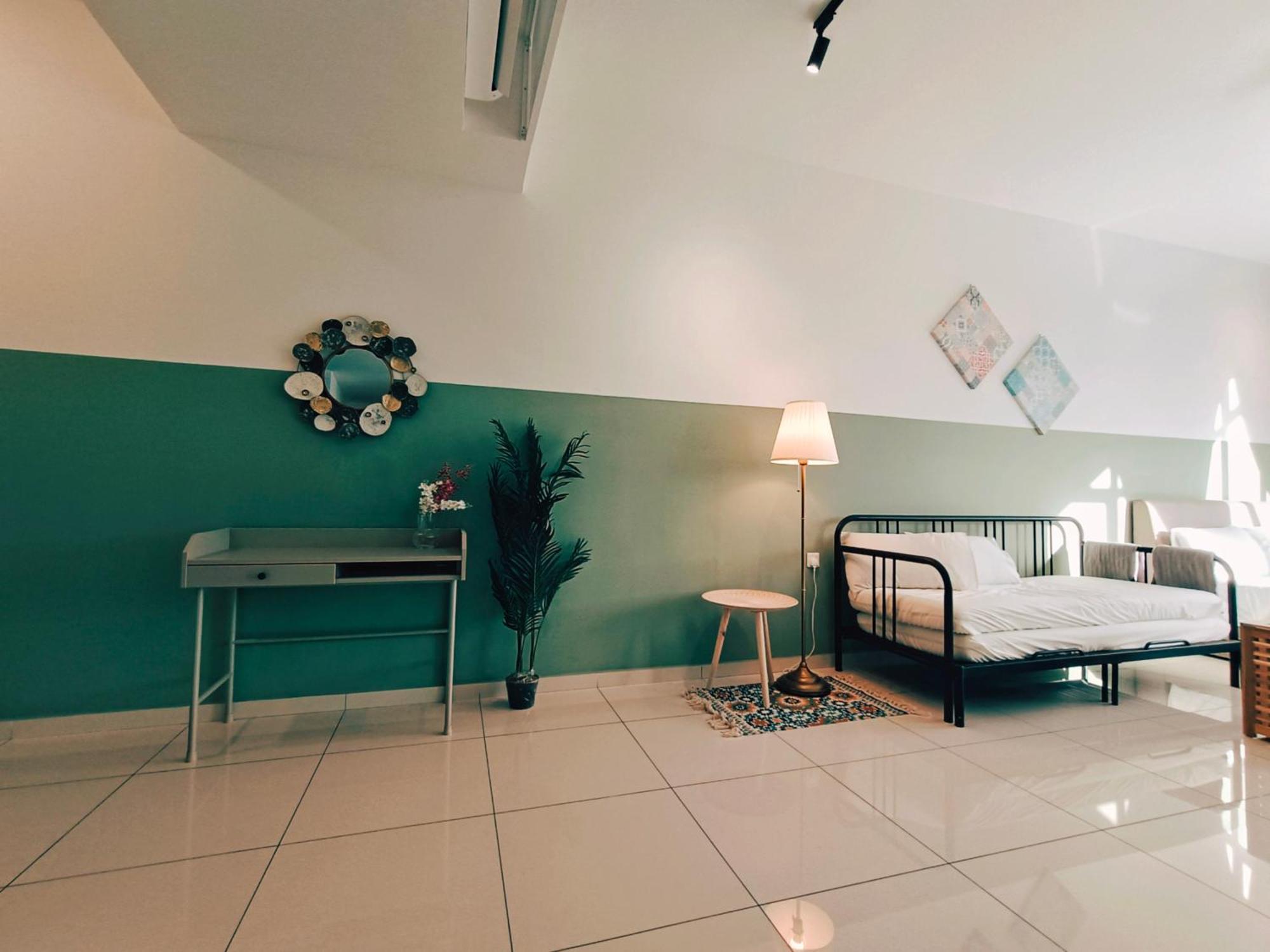 New 2Br Georgetown Warm And Lovely Homestay 10Pax-无敌美景两房民宿 Beacon Executive Suite Экстерьер фото