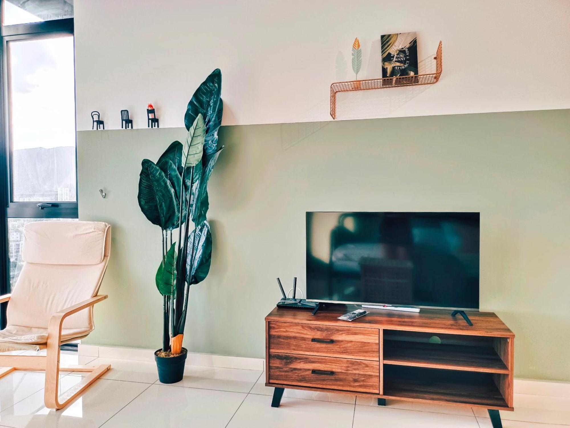 New 2Br Georgetown Warm And Lovely Homestay 10Pax-无敌美景两房民宿 Beacon Executive Suite Экстерьер фото