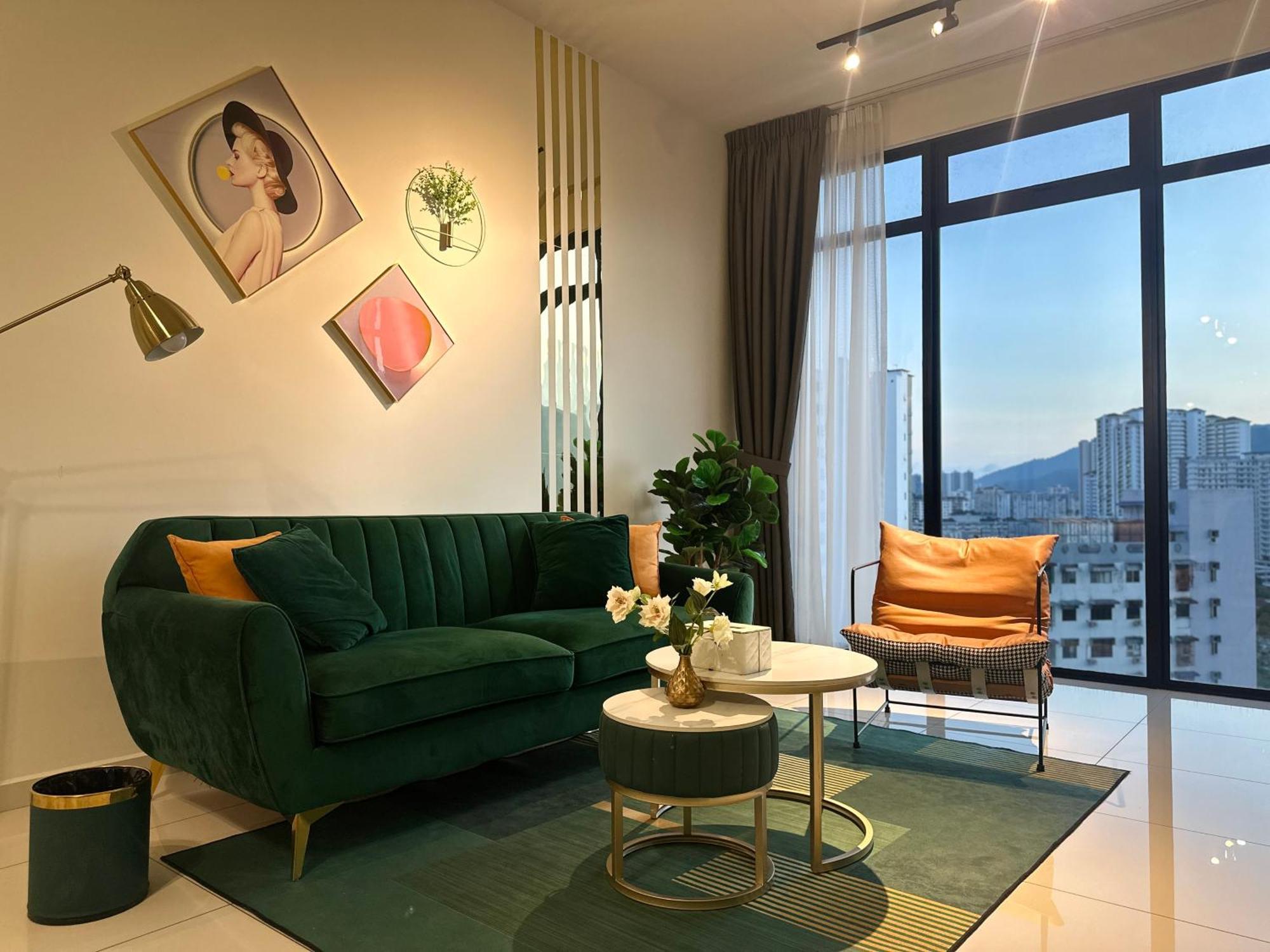 New 2Br Georgetown Warm And Lovely Homestay 10Pax-无敌美景两房民宿 Beacon Executive Suite Экстерьер фото