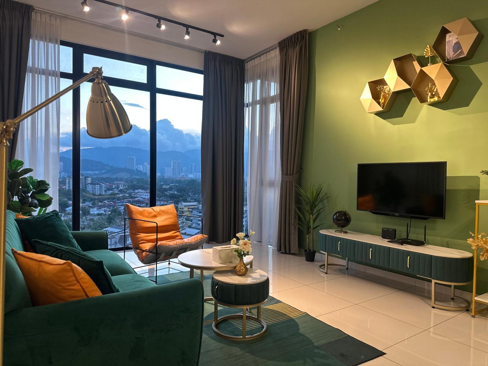 New 2Br Georgetown Warm And Lovely Homestay 10Pax-无敌美景两房民宿 Beacon Executive Suite Экстерьер фото